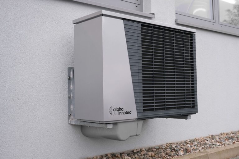 air source heat pump outdoor unit