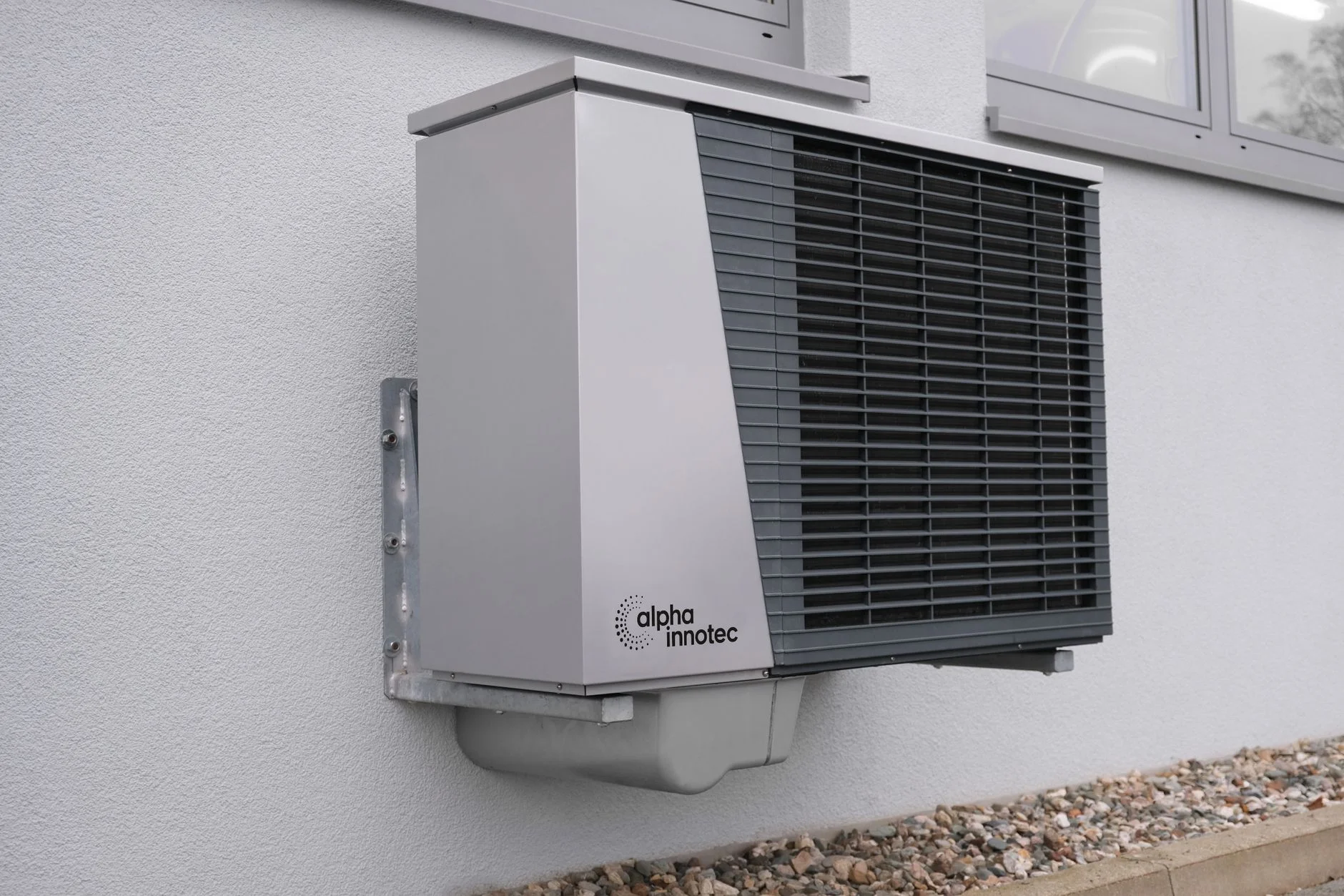 Best Heat Pump Brands UK 2026: Which Manufacturers to Trust